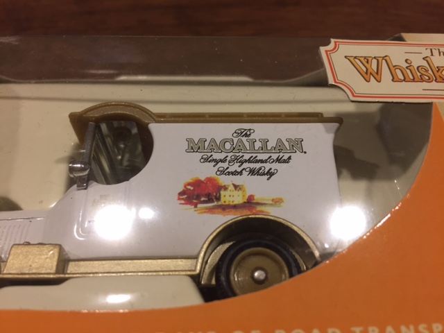 ミニカー　ウイスキートレイルシリーズ　マッカラン（MACALLAN）